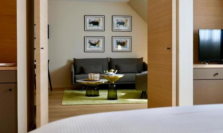 Relais et Chateaux Le Chambard