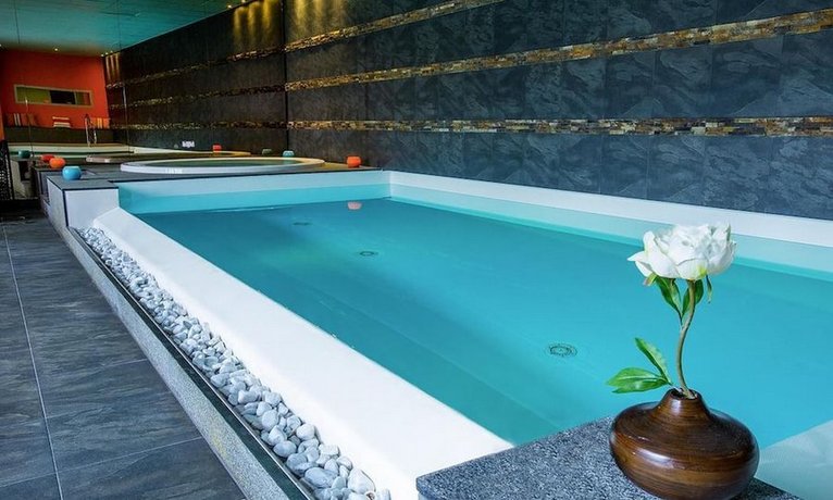 Relais et Chateaux Le Chambard