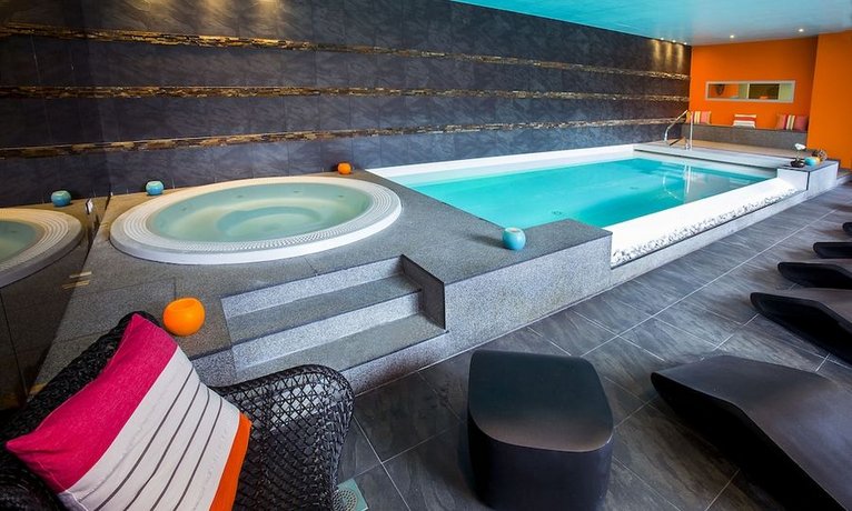 Relais et Chateaux Le Chambard