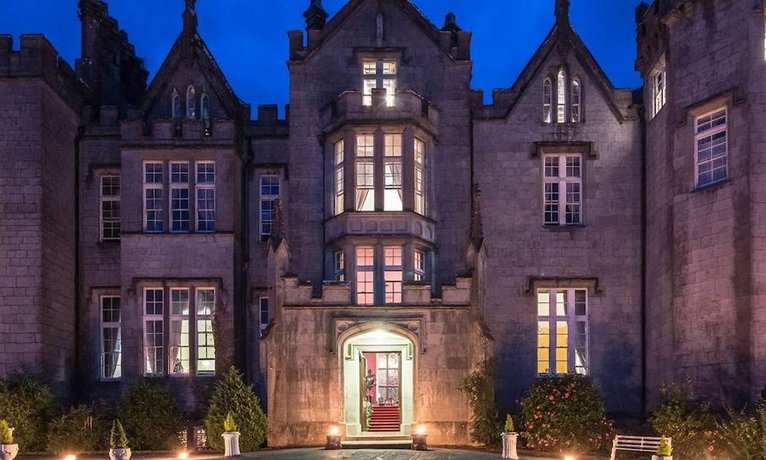 Kinnitty Castle Hotel