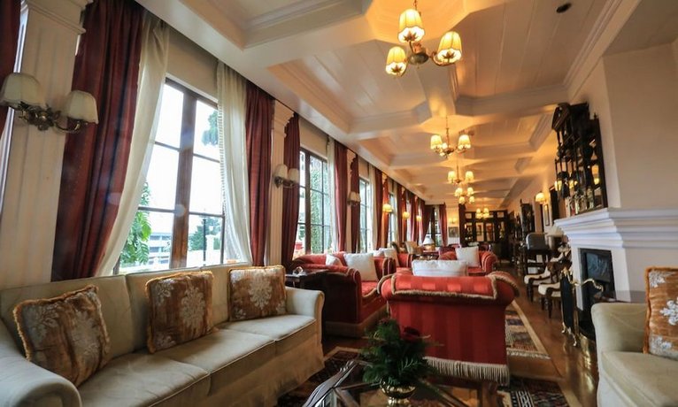 The Elgin Darjeeling