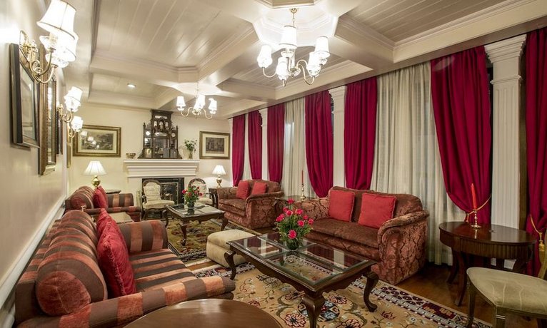 The Elgin Darjeeling