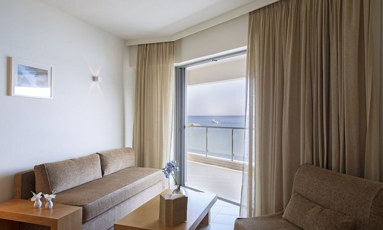 Anastasia Hotel & Suites Mediterranean Comfort