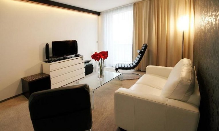Hotel Dolphin Senec