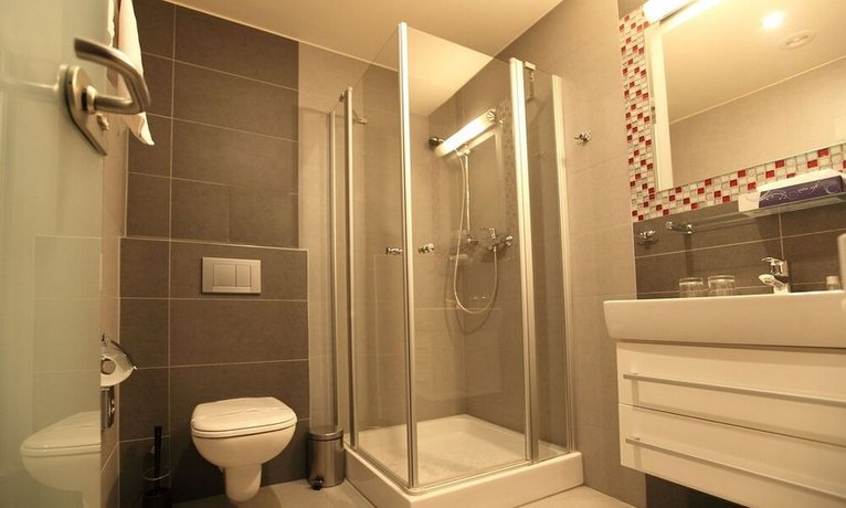 Hotel Dolphin Senec