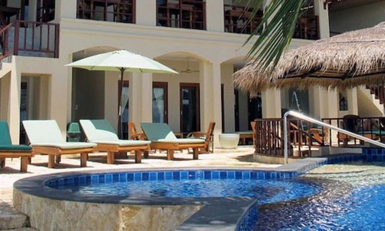 Sara Beachfront Boutique Resort Chumphon