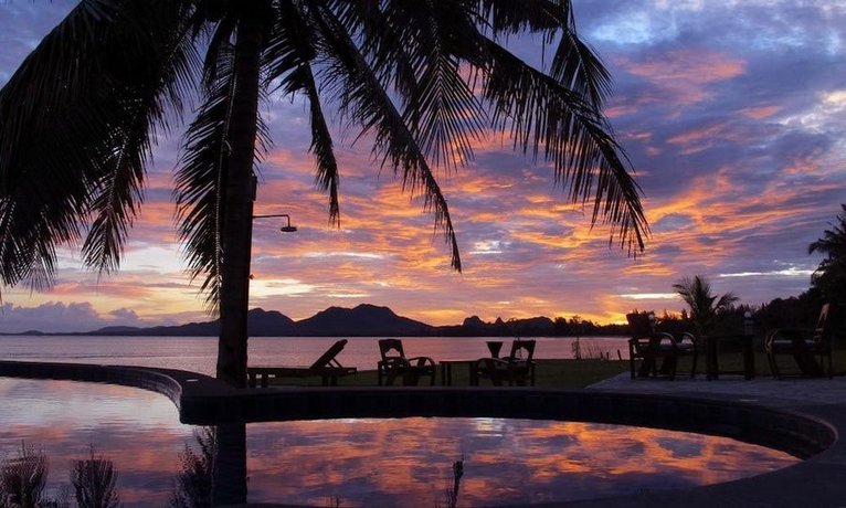 Sara Beachfront Boutique Resort Chumphon
