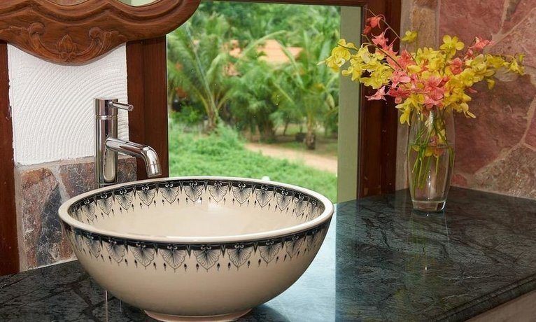 Sara Beachfront Boutique Resort Chumphon