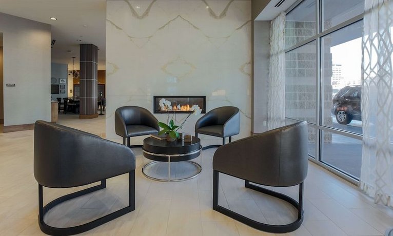 DoubleTree by Hilton Evansville