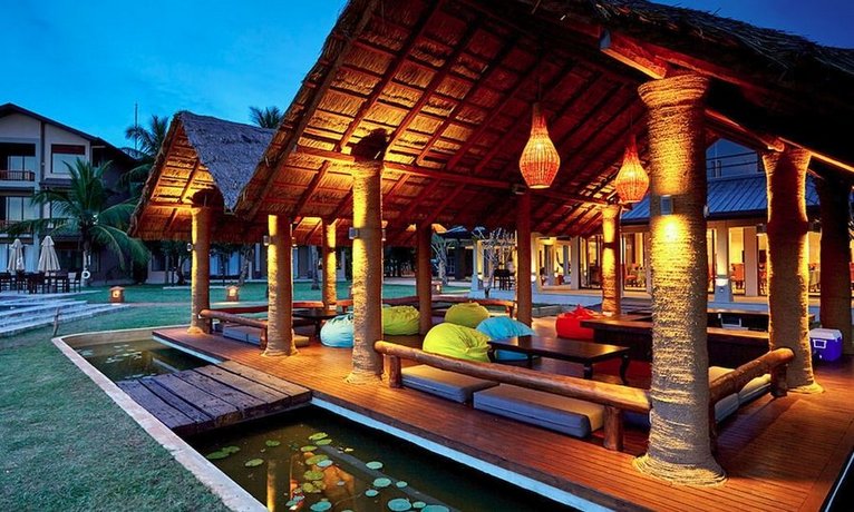 Amaranthe Bay Resort & Spa