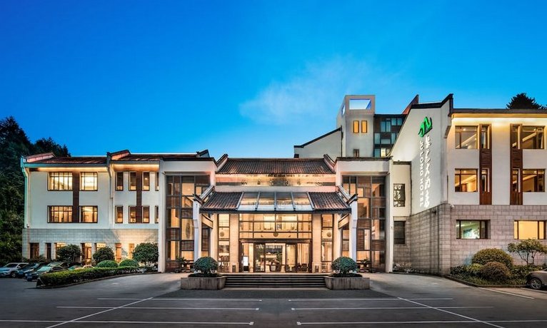 Julong Hotel Chizhou 황산 산맥 China thumbnail