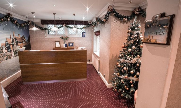 BEST WESTERN PLUS Grim's Dyke Hotel
