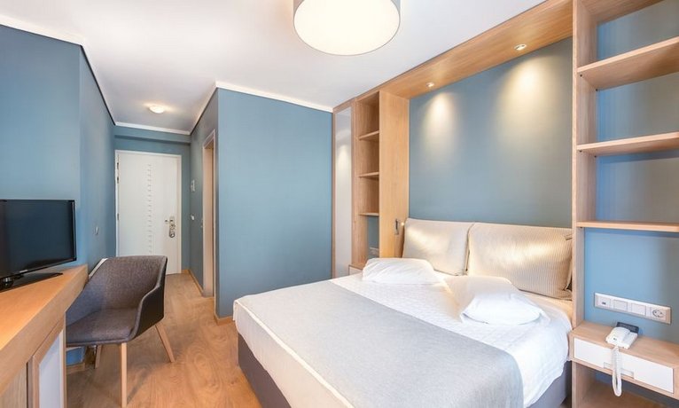 Heliotrope Hotels