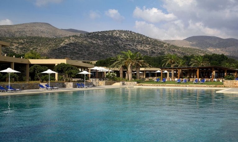 Kernos Beach Hotel & Bungalows