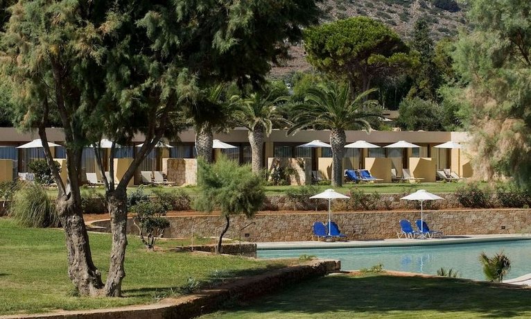 Kernos Beach Hotel & Bungalows
