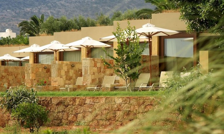 Kernos Beach Hotel & Bungalows