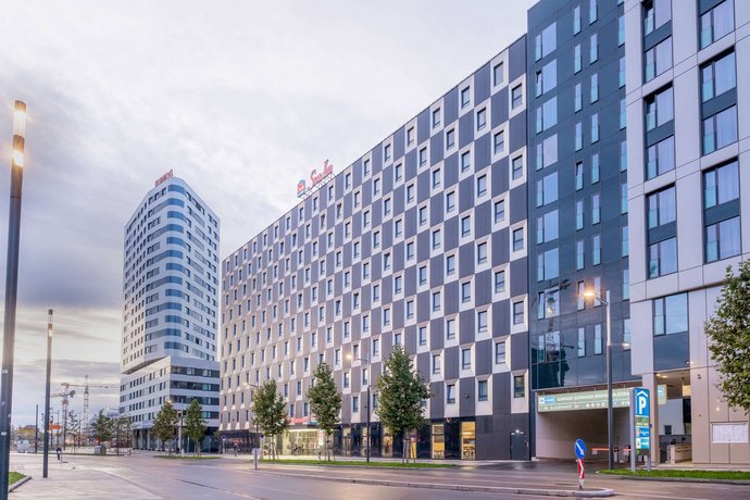 Star Inn Hotel Premium Wien Hauptbahnhof by Quality