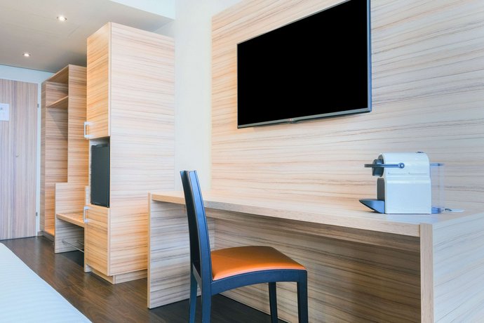 Star Inn Hotel Premium Wien Hauptbahnhof by Quality