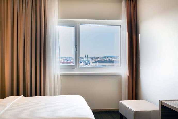 Star Inn Hotel Premium Wien Hauptbahnhof by Quality