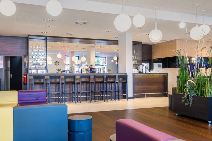 Star Inn Hotel Premium Wien Hauptbahnhof by Quality