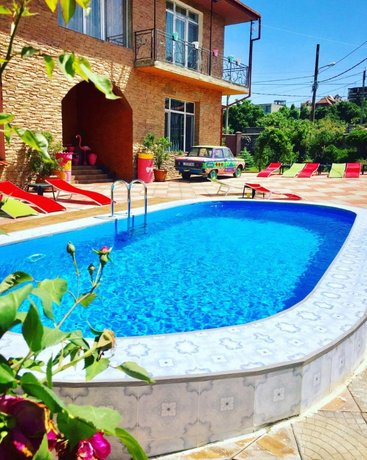 Tatiko s Villa