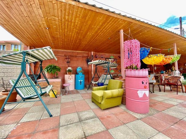 Tatiko s Villa