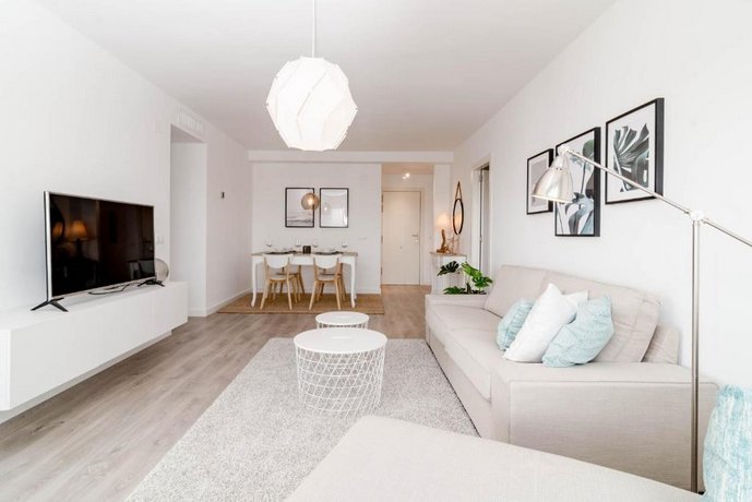 ALB301-Modern 2 bedroom apt Nueva Andalucia