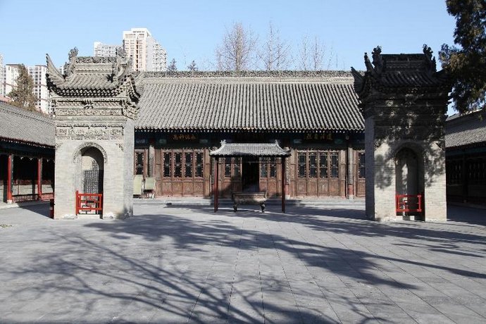 Xana Palace Hotelle Xi'an Nanmen Branch Ancient Wall of South Gate of Yan'an China thumbnail