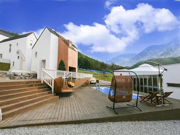 Hongcheon Pool Villa Bjork Pension