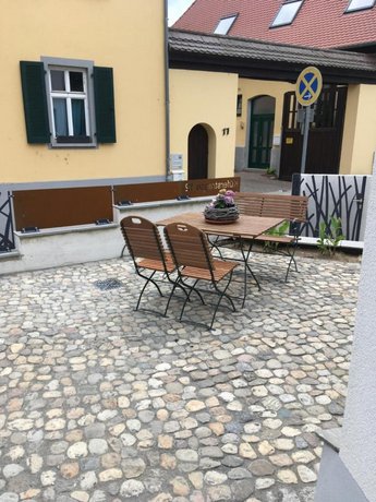 Schmuckkastle am Hafen