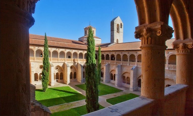 Hotel Castilla Termal Monasterio de Valbuena