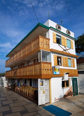 B & B Cheung Chau