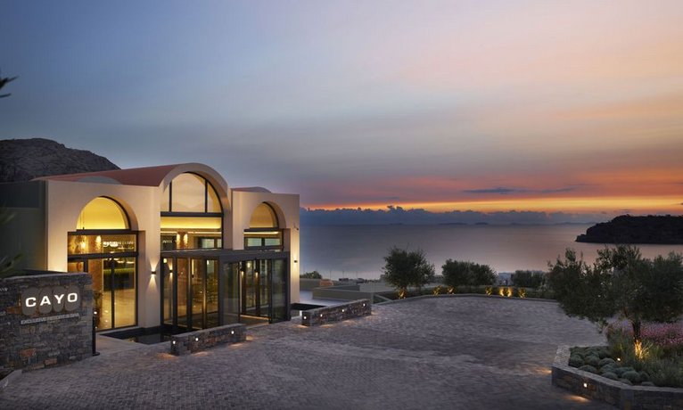 Cayo Exclusive Resort & Spa