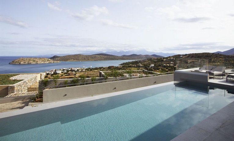 Cayo Exclusive Resort & Spa