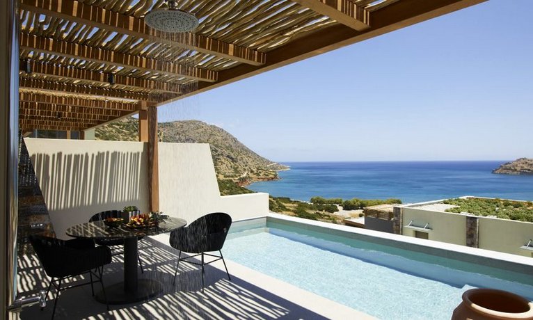 Cayo Exclusive Resort & Spa