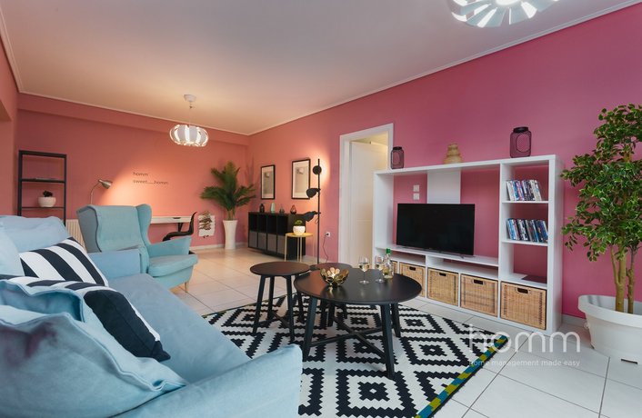 Athens Brand New Apartment right on Metro Square-3rd Floor