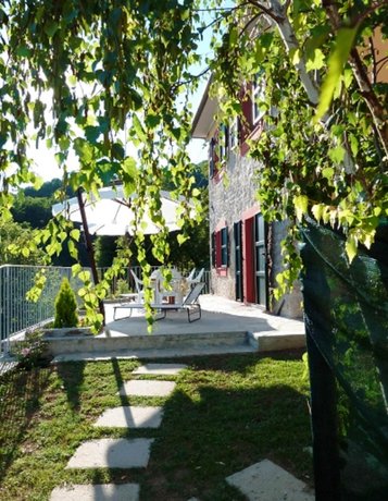 Villa With 2 Bedrooms in Barga With Enclosed Garden and Wifi
