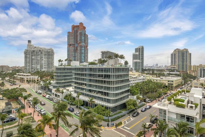 Miami Beachfront Apartment