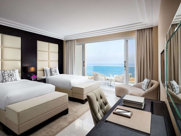 Fairmont Fujairah Beach Resort