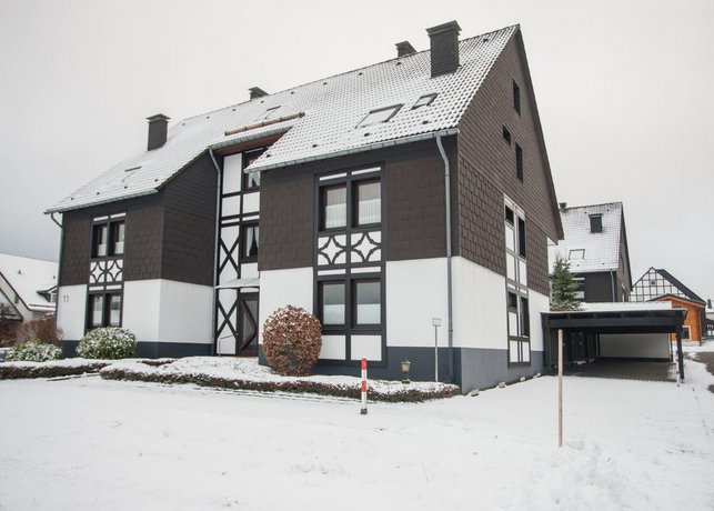 Dr Surenstrasse 11-S