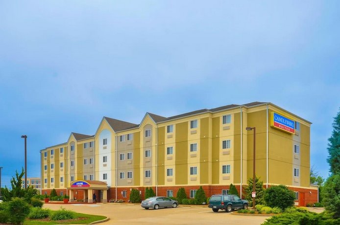 Candlewood Suites Clarksville