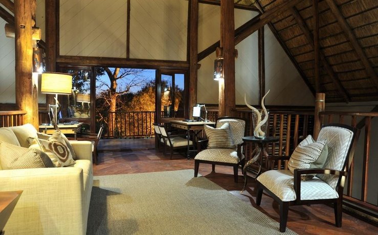 Victoria Falls Safari Suites