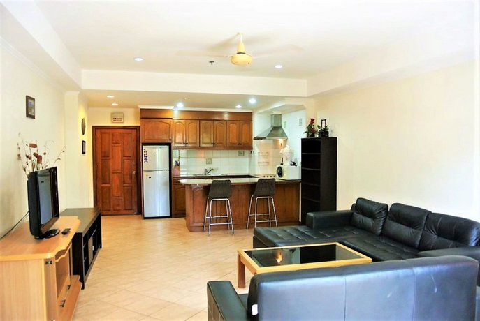 Spacious 1 bedroom at View talay 2 Pattaya