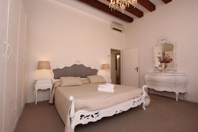 City Apartments - Surian