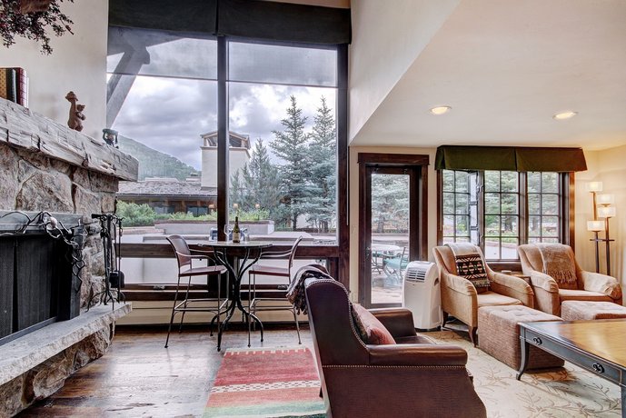 Lodge at Vail C533