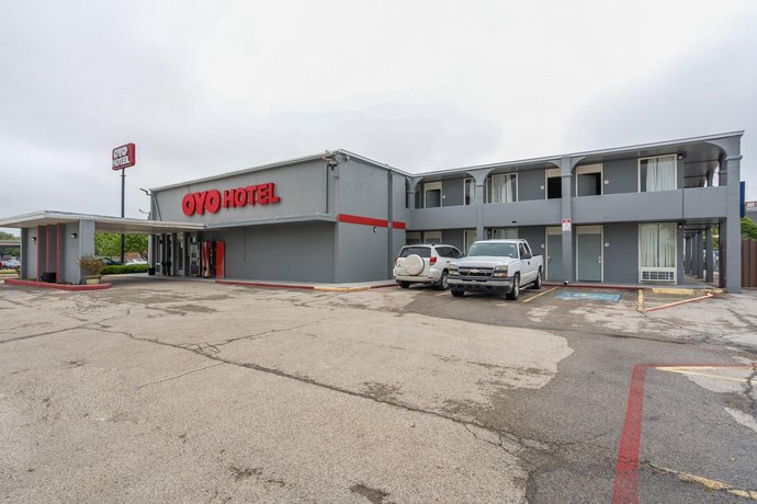 OYO Hotel Wichita Falls - Downtown