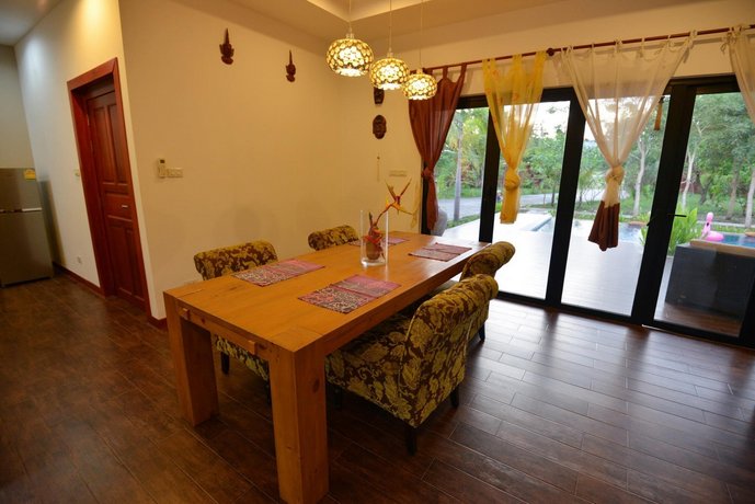 The Eight Green Pool Villa
