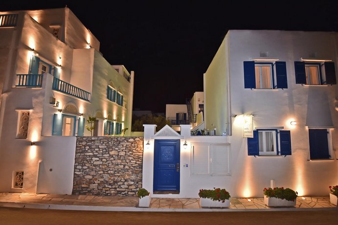 Tinos Aqua Palazzo