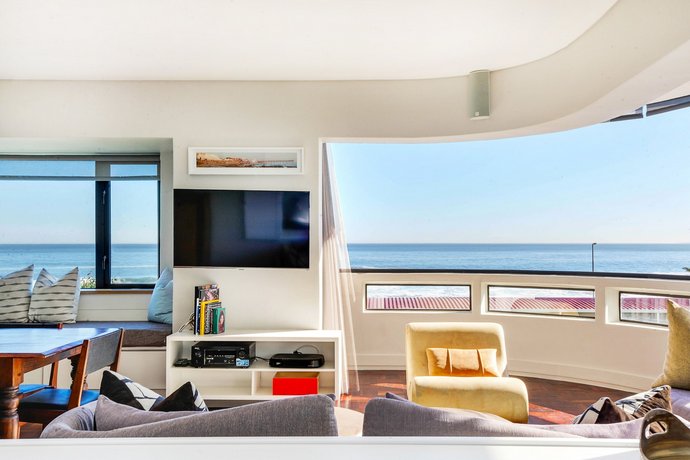 Sea Point Kingsgate Apartment
