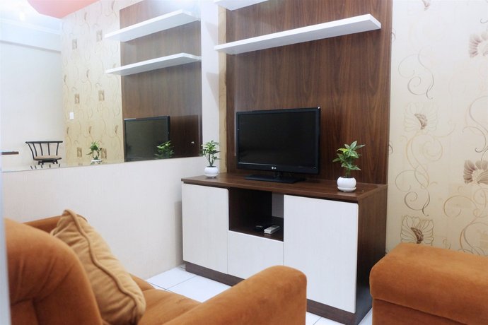 Best Location 2BR Menteng Square By Travelio